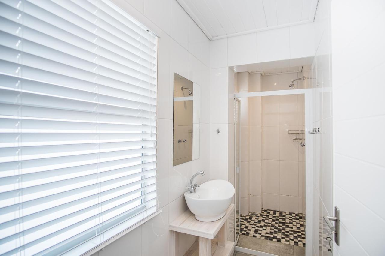 Fork West Holiday Apartments Elands Bay Exteriör bild