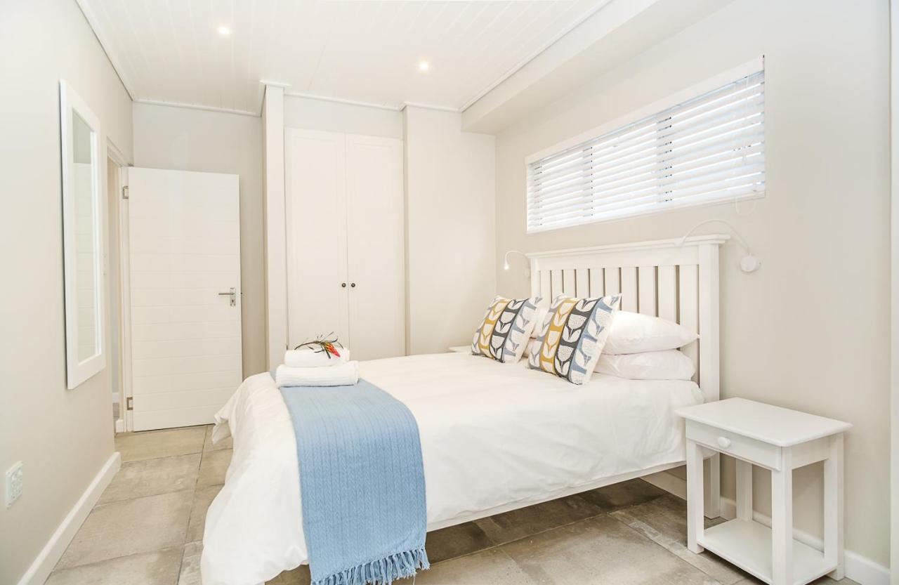 Fork West Holiday Apartments Elands Bay Exteriör bild